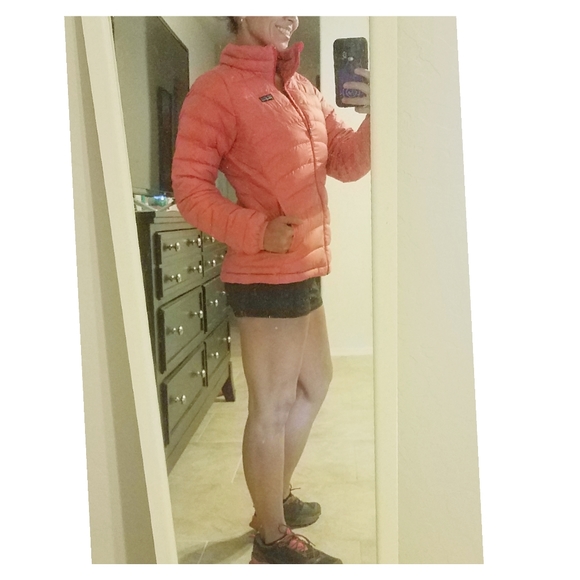 • SOLD • 💗 Patagonia Nano Jacket (Down) - Picture 8 of 8